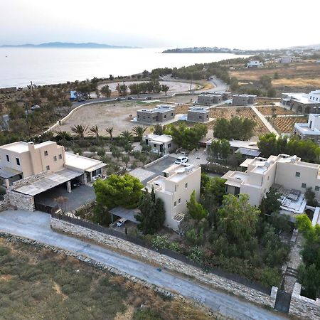 K Homes-Family Stone Suite Tinos ภายนอก รูปภาพ