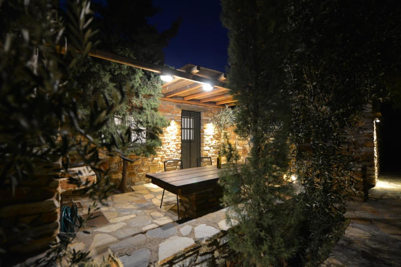 K Homes-Family Stone Suite Tinos ภายนอก รูปภาพ