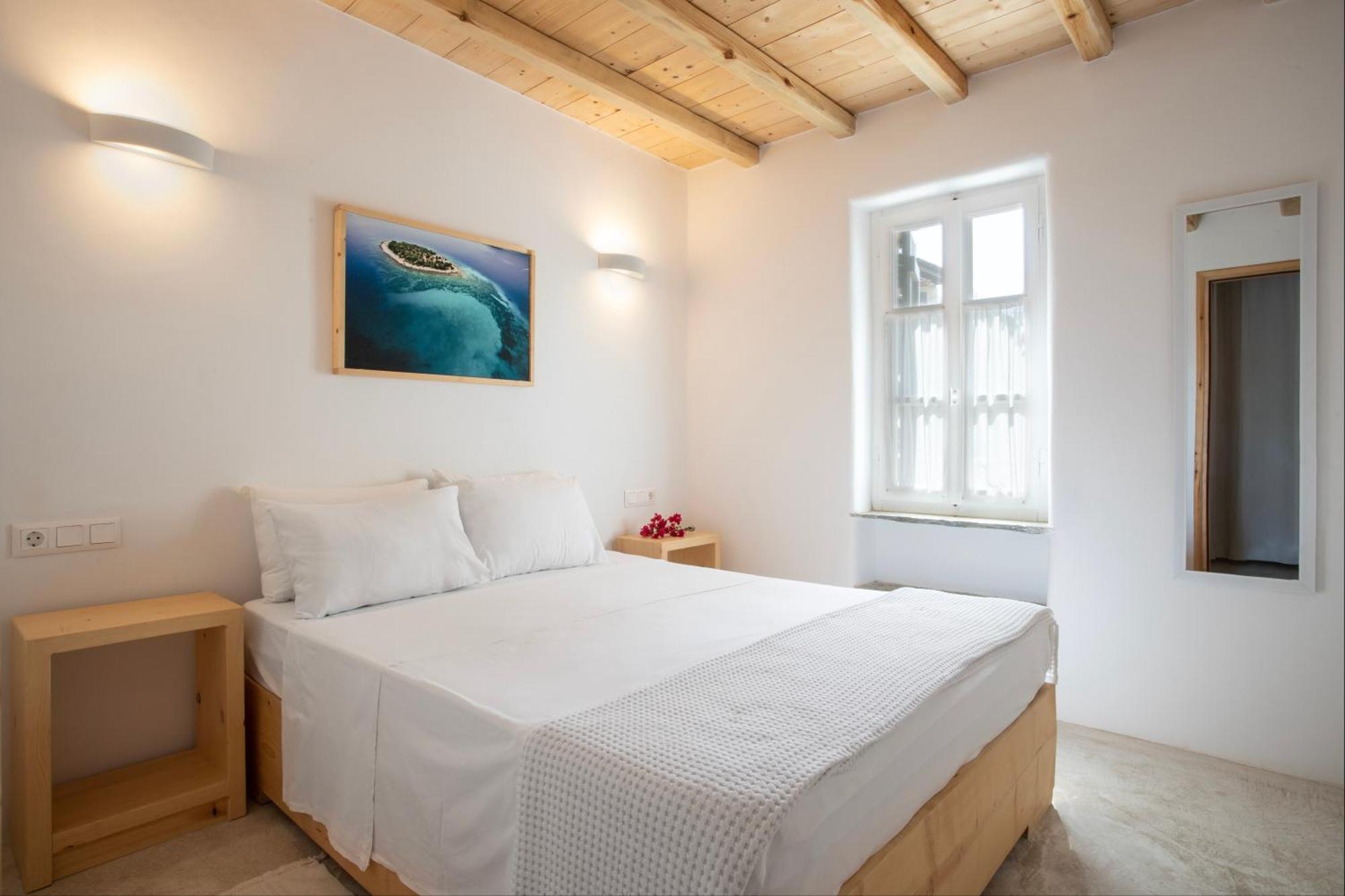 K Homes-Family Stone Suite Tinos ภายนอก รูปภาพ